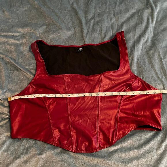 Shein Size 4xl Maroon Faux Leather Cropped Top - Picture 2 of 7